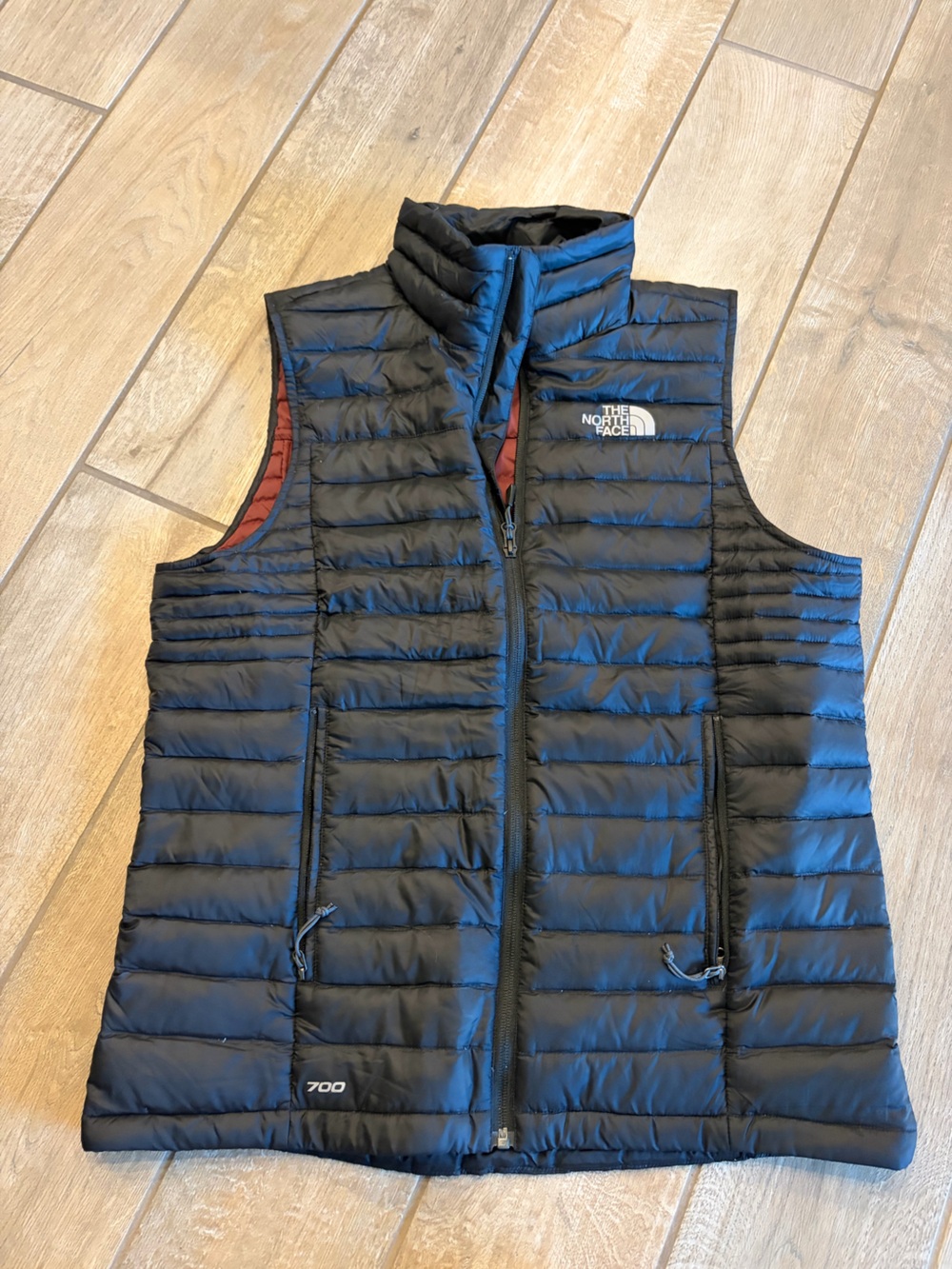 The North Face 700 Puffer Vest medium black mens